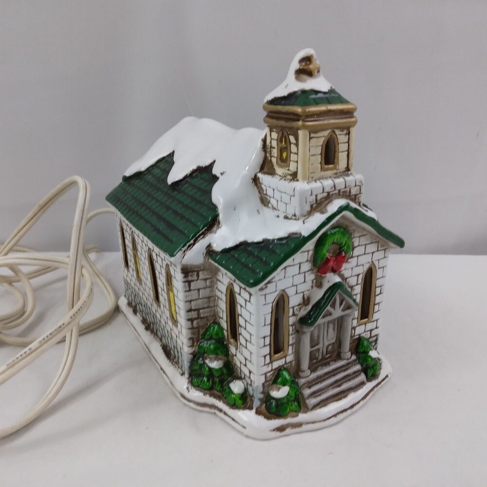 Vintage HOMCO #8952 CHURCH Ceramic Building Christmas Village Decor Lighted